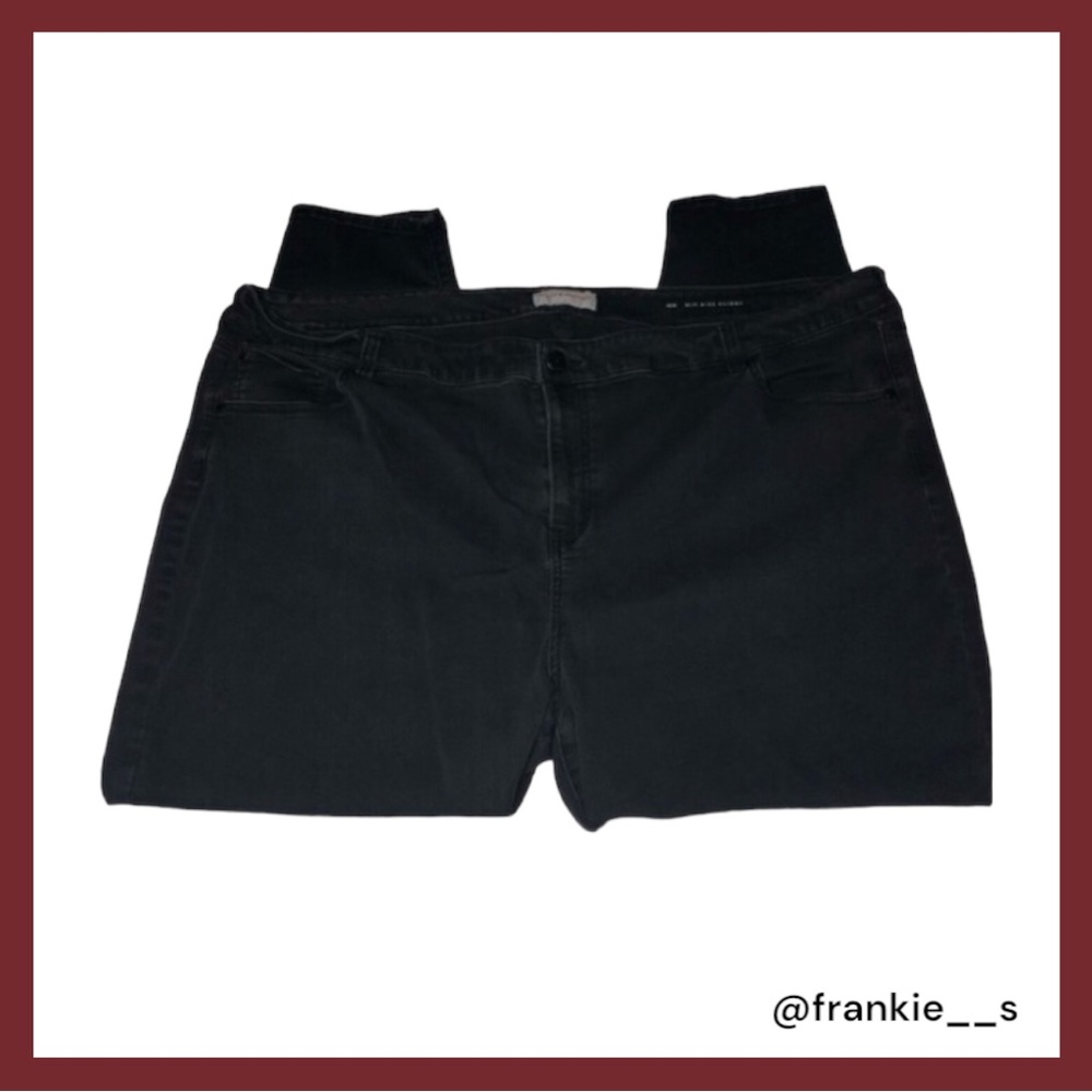 Molly & Isadora - Black Mid-Rise Skinny Jeans Size 30W